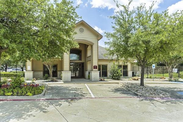 Windsong Apartments apartments in Arlington, TX