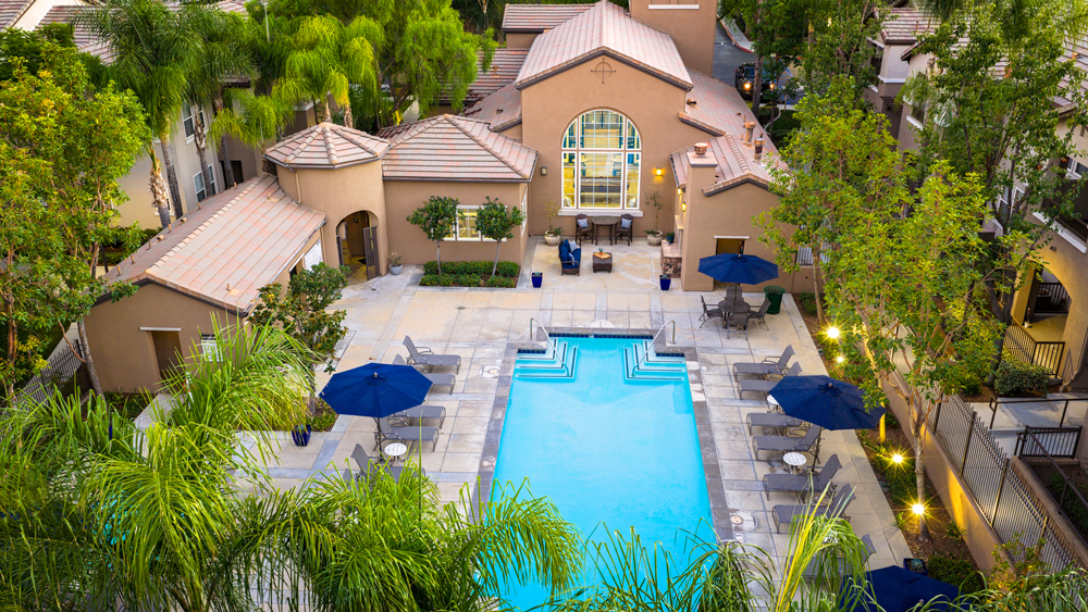 Sonoma at Mapleton Apartments apartments in Murrieta, CA