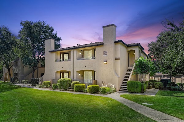 The Bridges at Woodcreek Oaks Apartments apartments in Roseville, CA