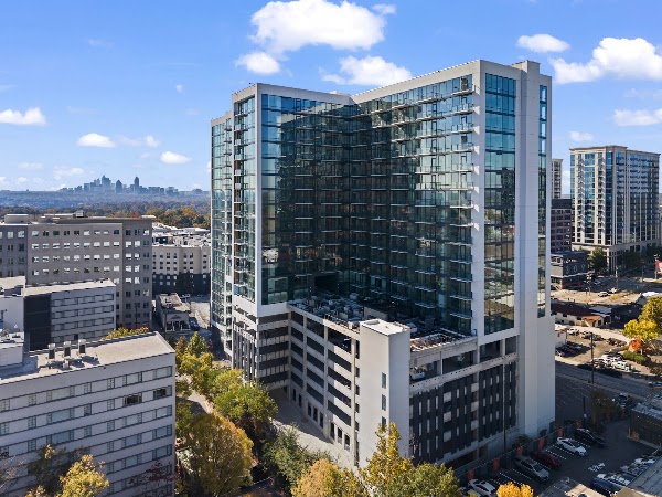 Grand 340 apartments in Atlanta, GA