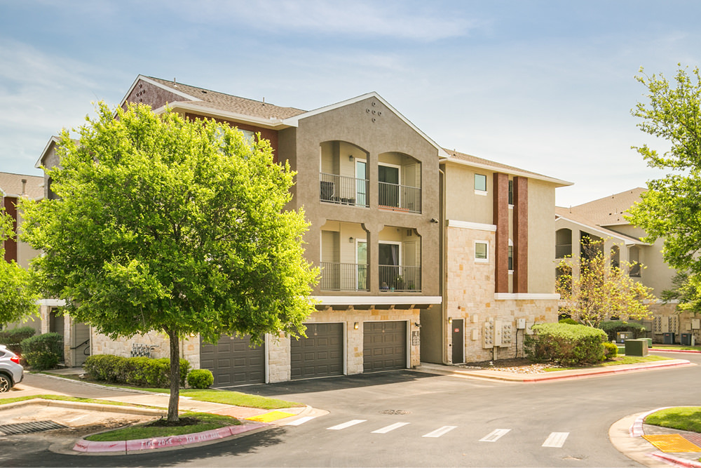 Cortland Southpark Terraces apartments in Austin TX