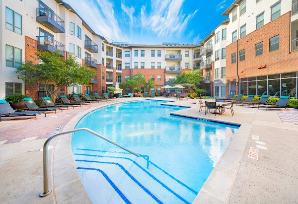 MAA Eastside apartments in Addison, TX
