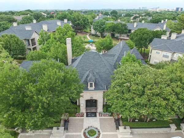 Prestonwood Hills apartments in Addison, TX