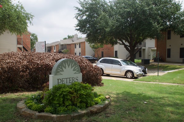 Peters Colony Apartments apartments in Addison TX