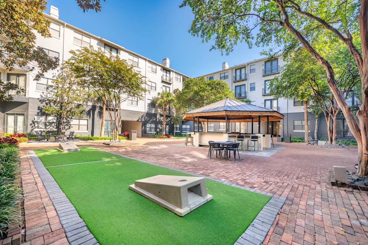 MAA Heights apartments in Dallas TX