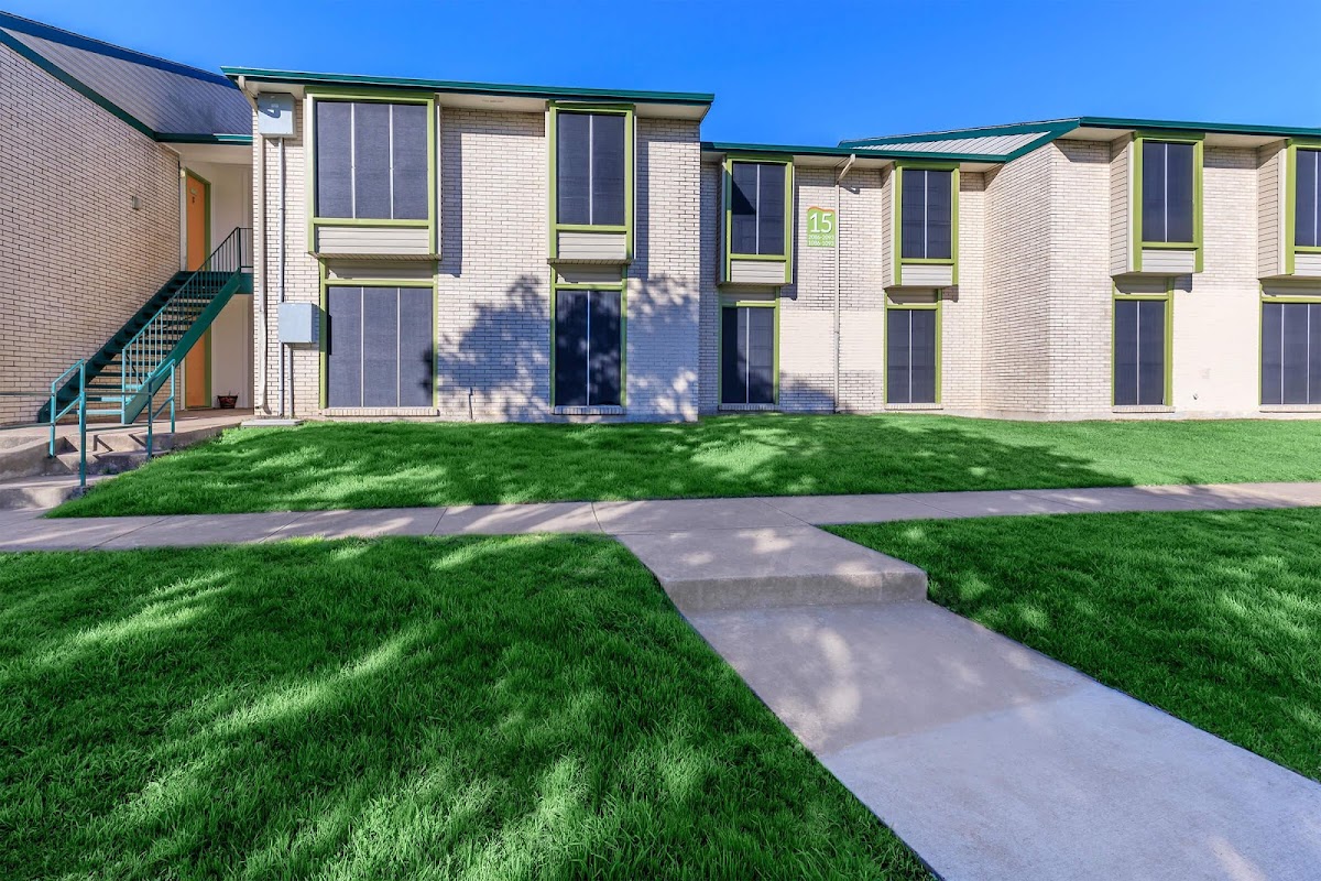 Bainbridge Apartments apartments in Austin TX