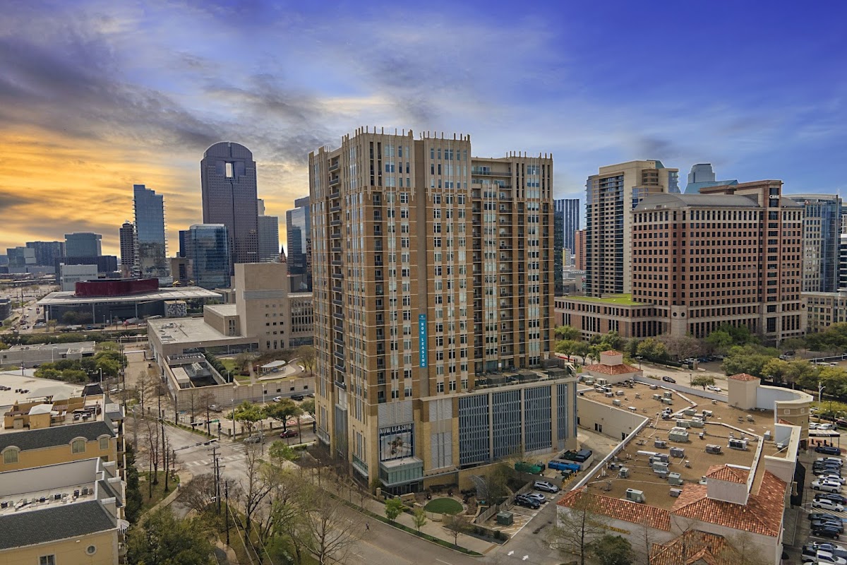 Uptown by Onni apartments in Dallas TX