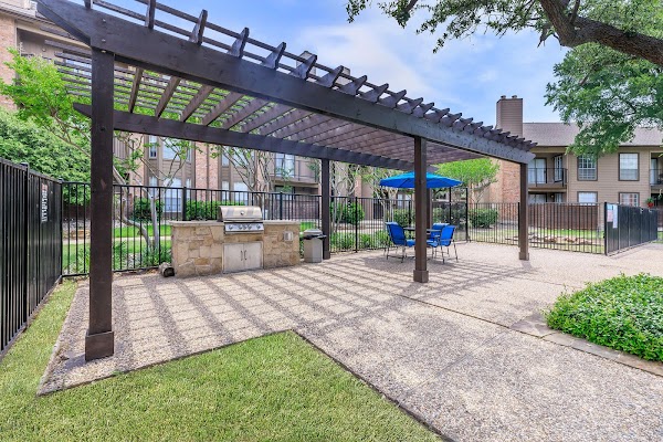 Frankford Flats Apartments apartments in Addison TX