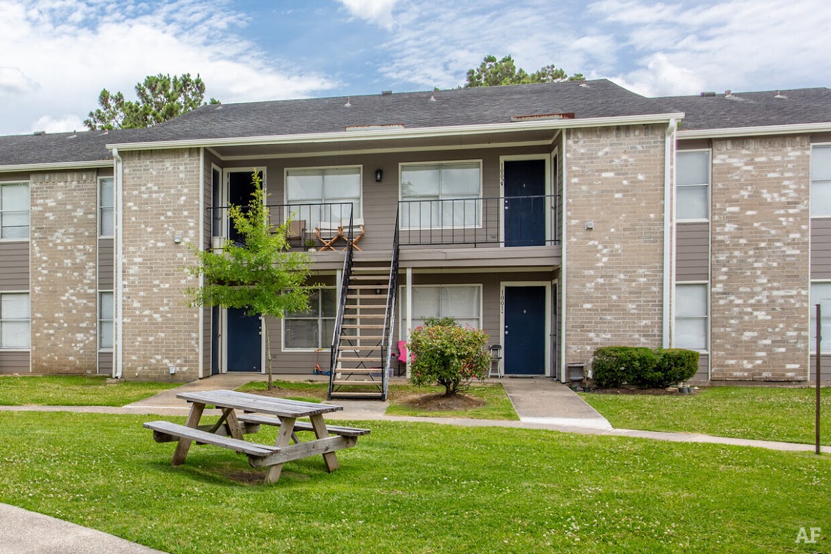 Creekwood Village Apartment apartments in Beaumont TX