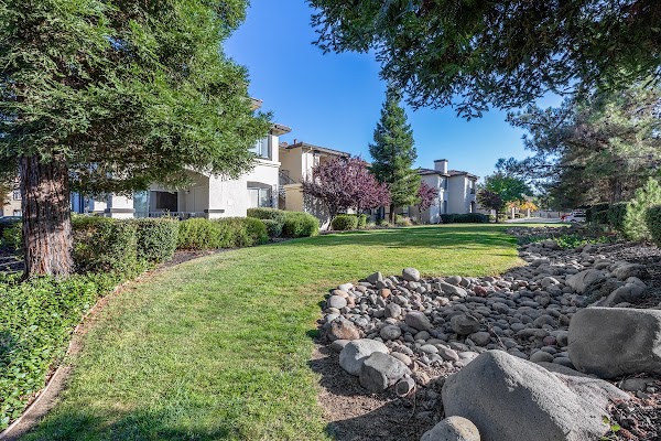 Winsted at Sunset West apartments in Rocklin, CA