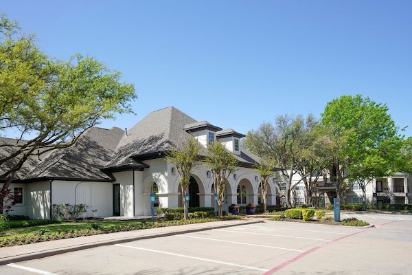 St. Martin Apartments apartments in Addison, TX