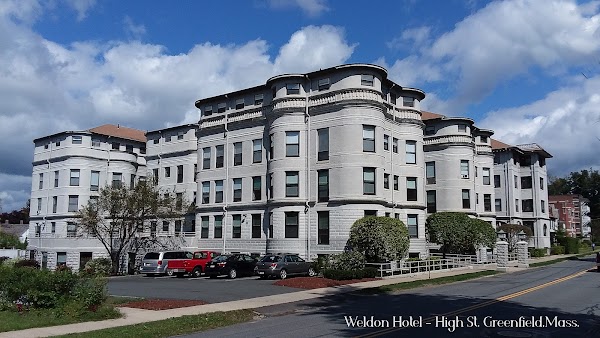 Weldon Associates Apartment apartments in Agawam, MA