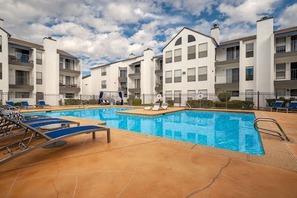 Alvarado Apartments apartments in Albuquerque NM