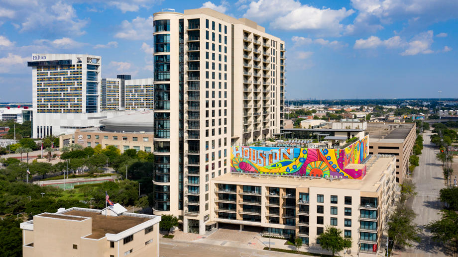 Camden Downtown Apartments apartments in Houston, TX