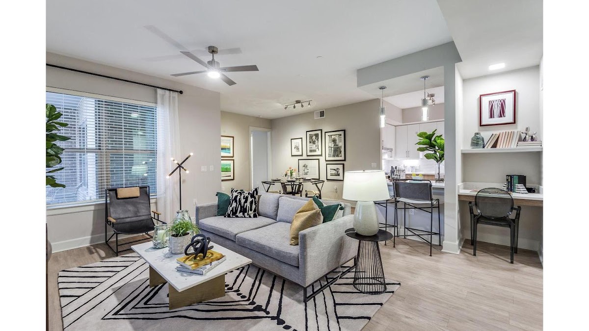 Montrose at Buffalo Bayou apartments in Houston TX