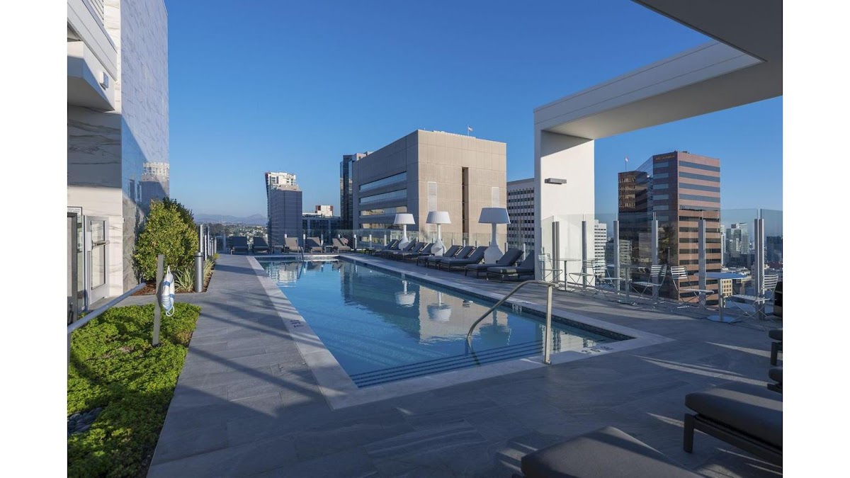 Stanza Little Italy apartments in San Diego CA