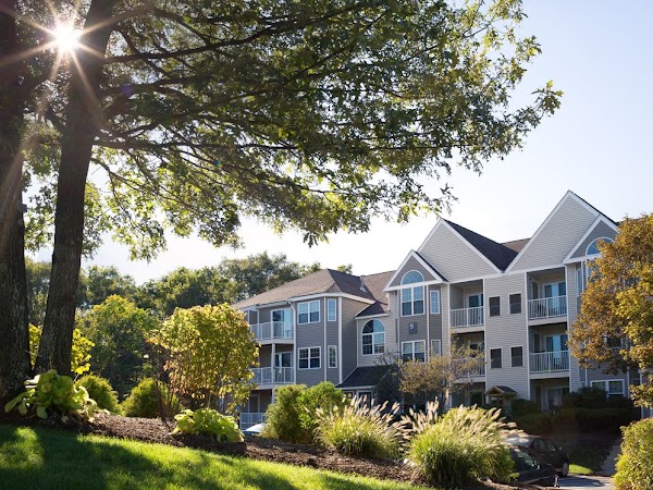Avalon Burlington apartments in Burlington MA