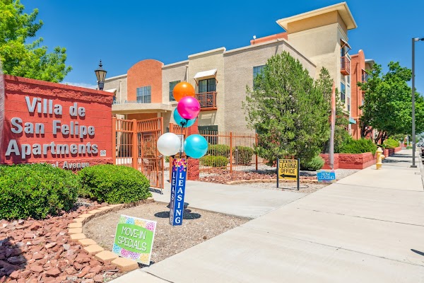 Villa De San Felipe apartments in Albuquerque NM