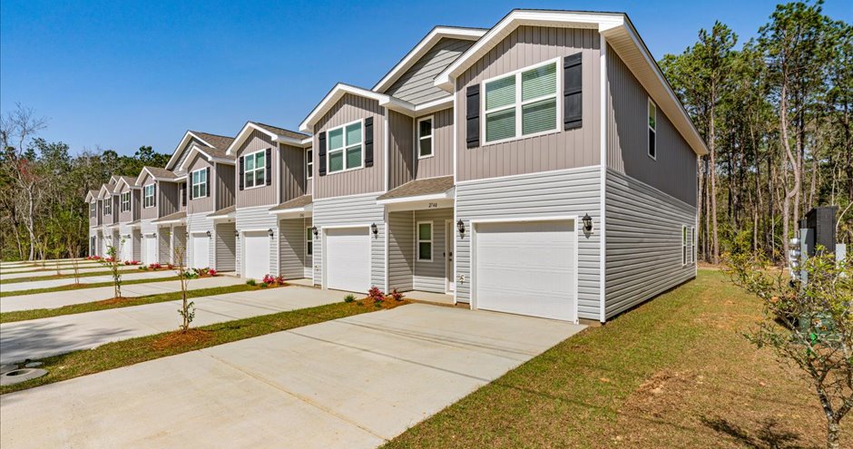 Eula Cove Townhomes apartments in Biloxi, MS