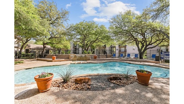 The Park on Preston apartments in Addison, TX