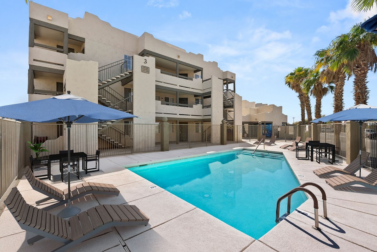 Silver Cliffs apartments in Bullhead City, AZ