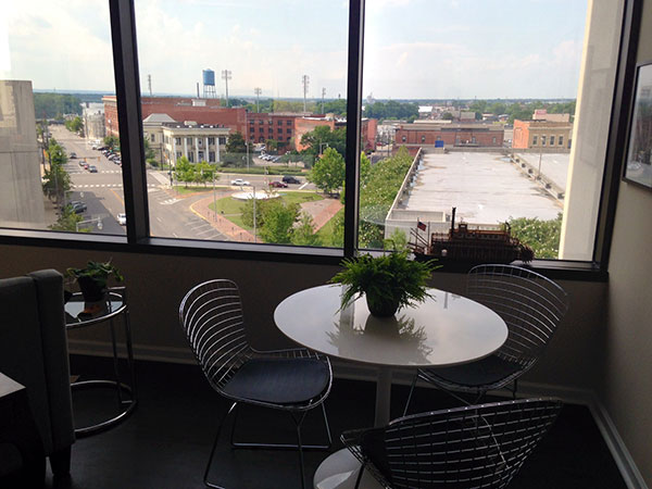 The 40 Four Building apartments in Montgomery AL