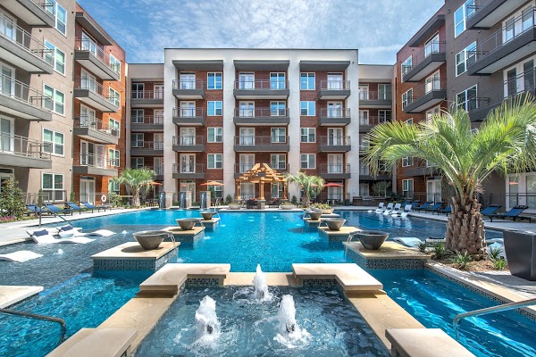 Windsor by the Galleria Apartments apartments in Addison TX