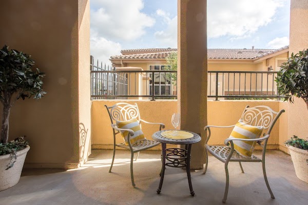 Villas at North Village apartments in Vacaville, CA