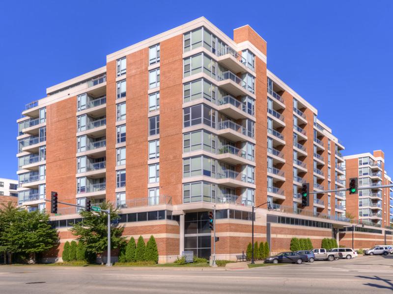 Kingston Pointe Apartments apartments in Des Plaines, IL