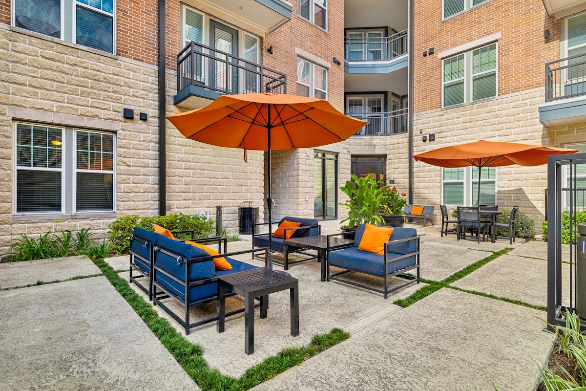 MAA 510 apartments in Houston TX