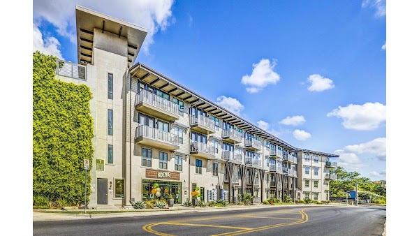 West Koenig Flats Apartment Homes apartments in Austin TX