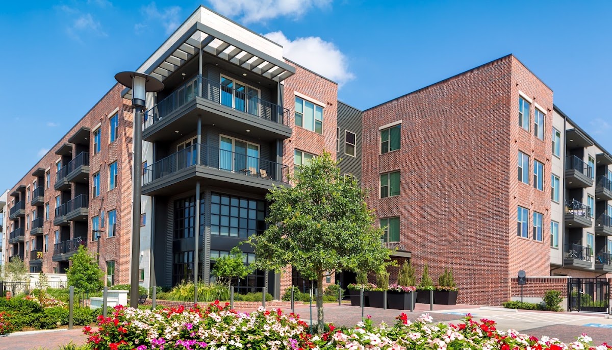 Ainsley Heights apartments in Houston, TX