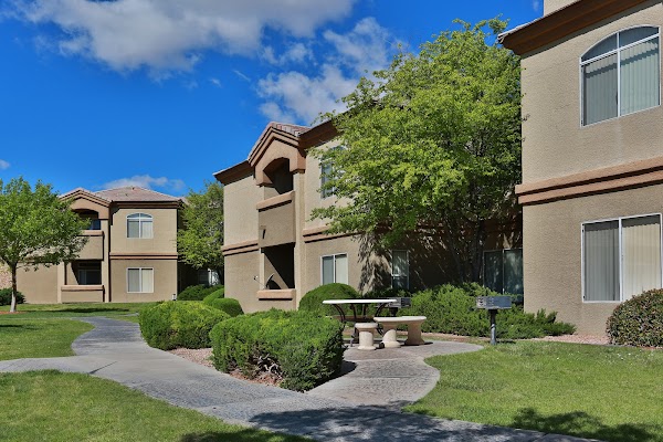 The Links at High Resort apartments in Rio Rancho NM