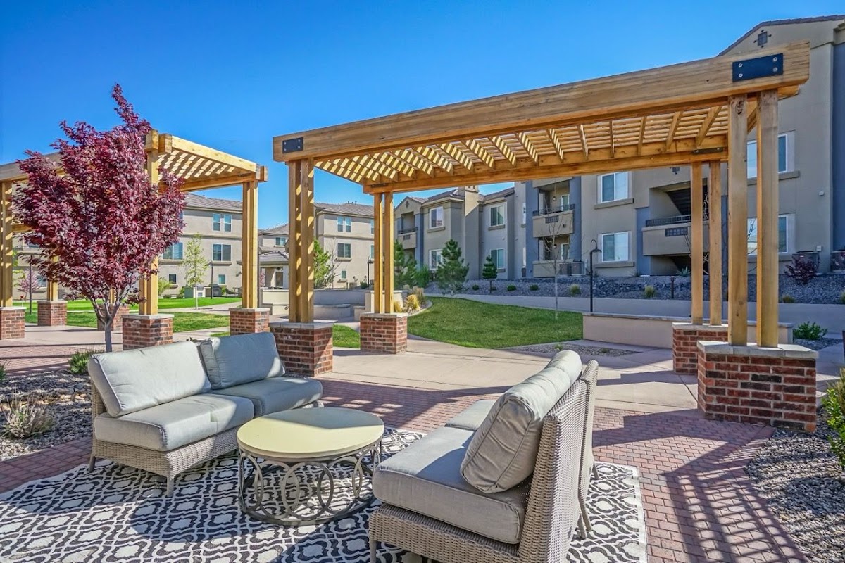 Olympus Northpoint apartments in Albuquerque NM