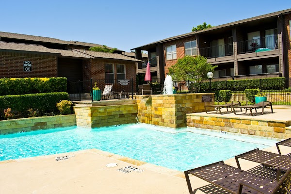Westwind Apartments apartments in Addison, TX