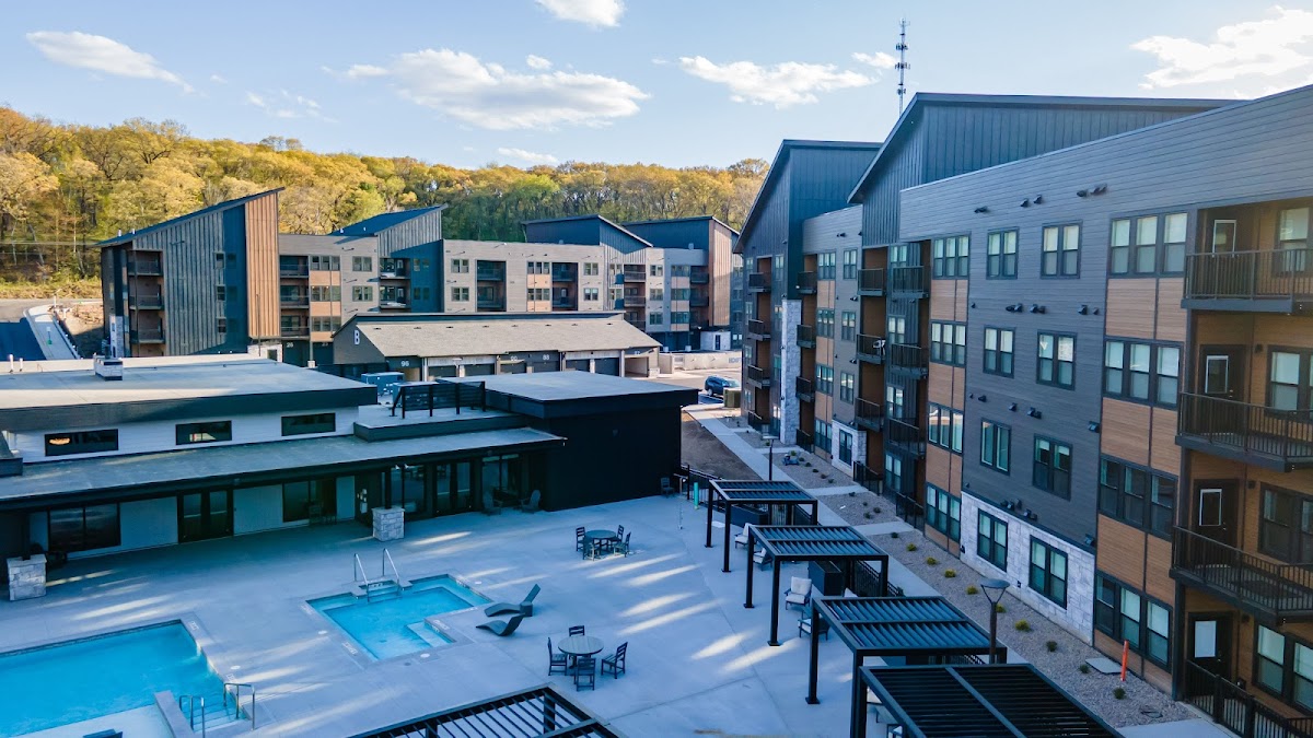 Paragon Apartments apartments in Altoona, WI