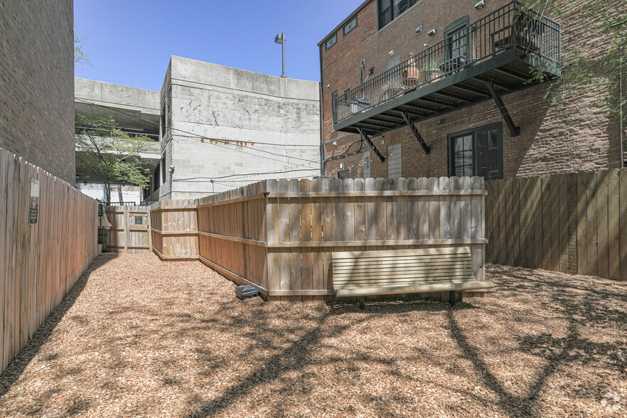 The Kent apartments in Chicago IL