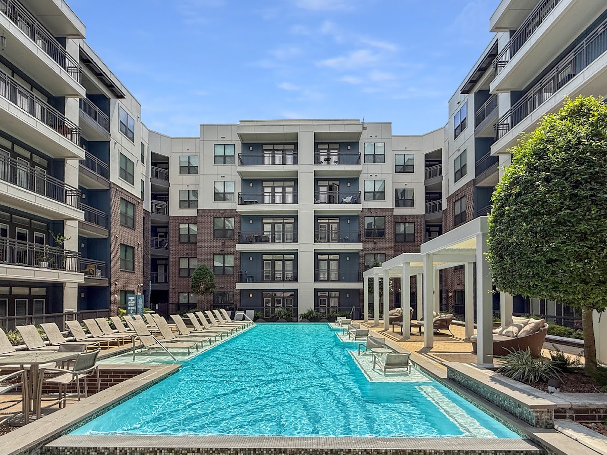 Pearl @ the Mix apartments in Houston TX