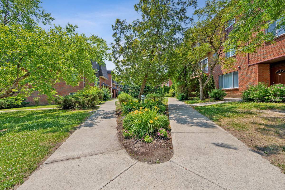 Mountain View Terrace apartments in Latham NY