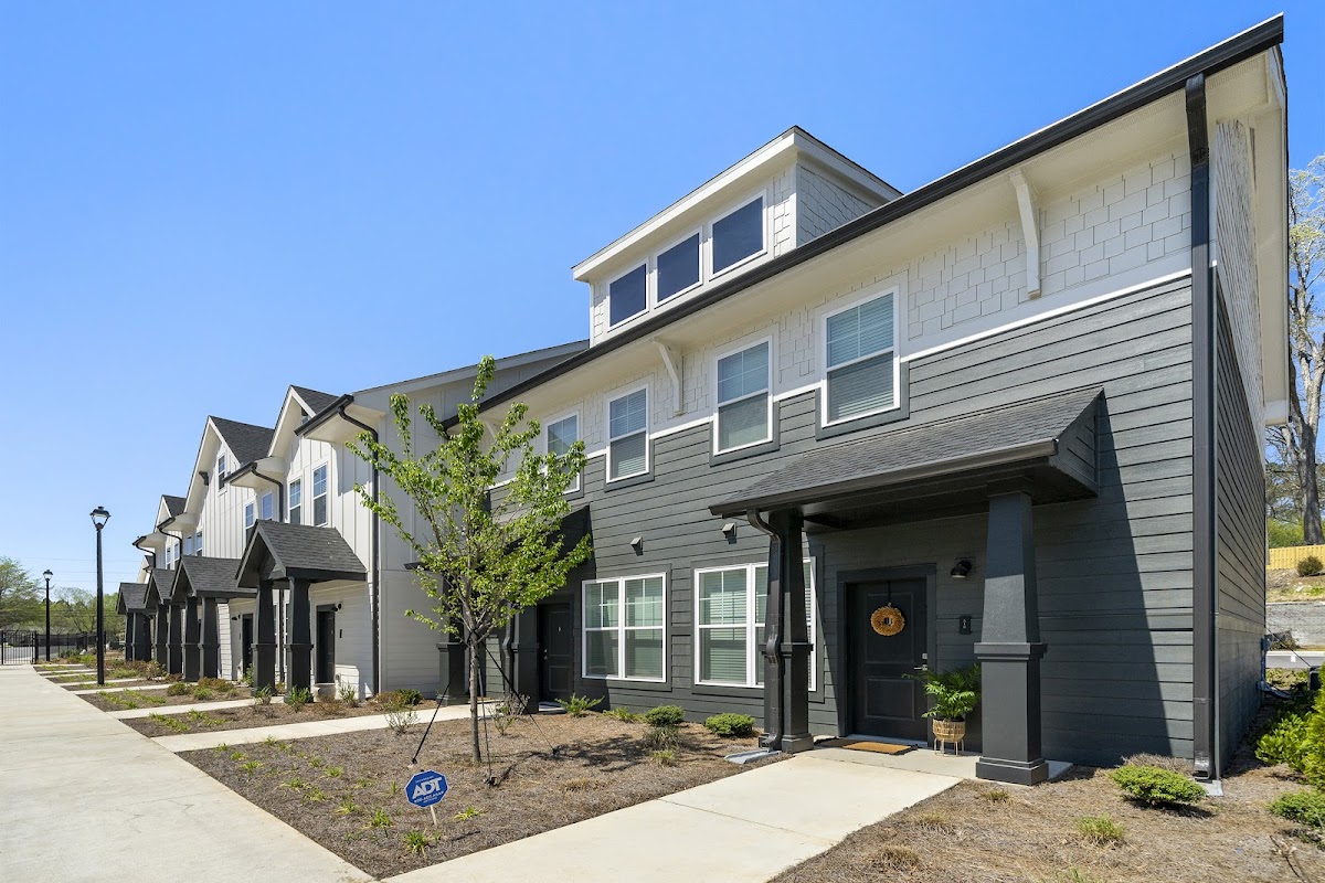 Kinwood Union City Apartments & Townhomes apartments in Atlanta, GA