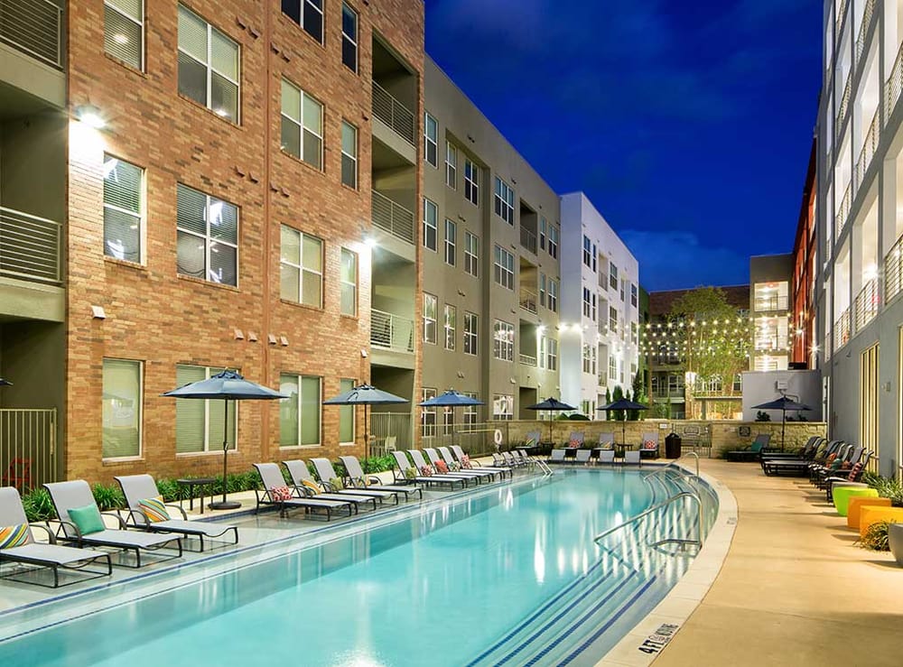 AMLI at Mueller apartments in Austin TX