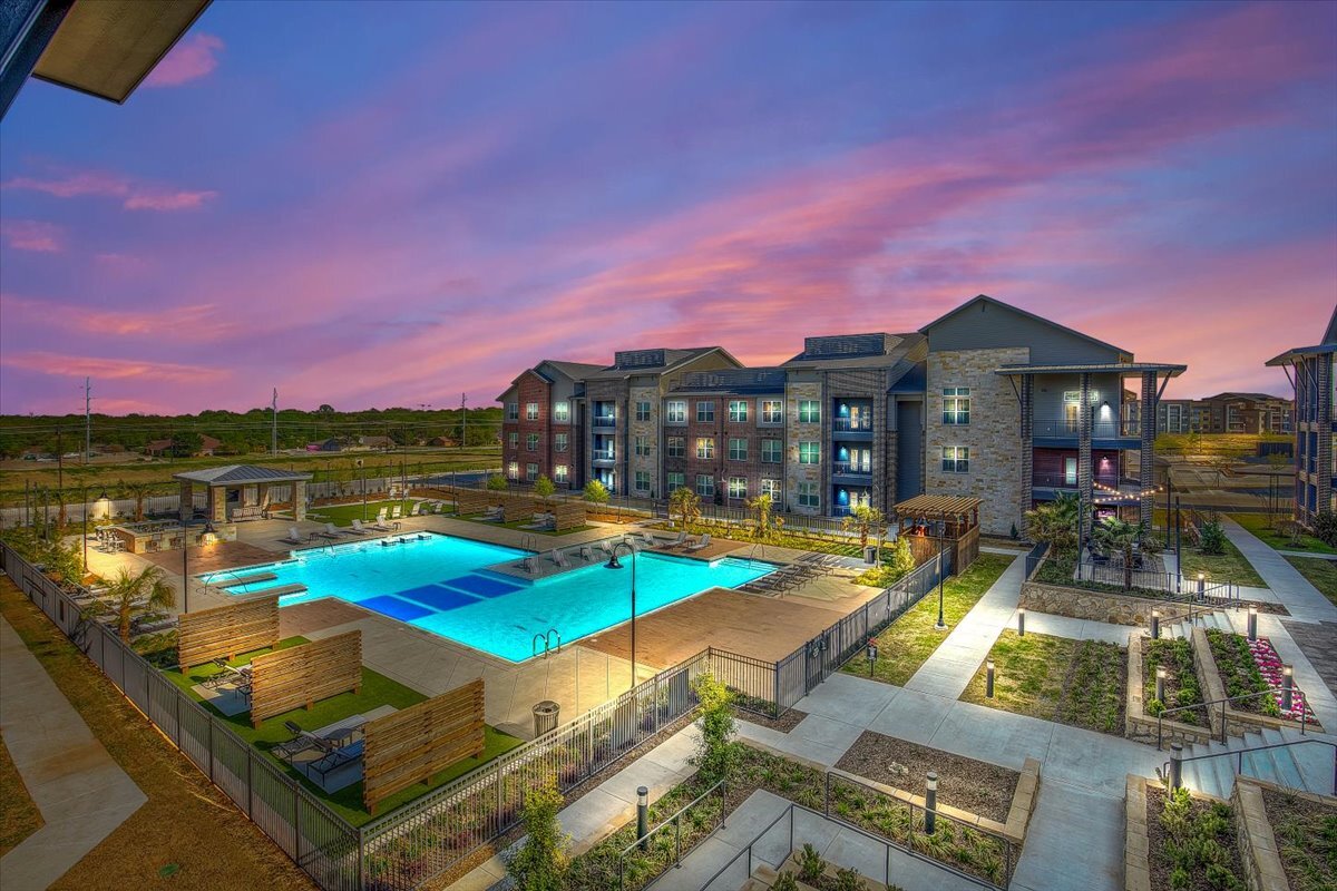 Eastpark at Rayzor Ranch apartments in Addison, TX