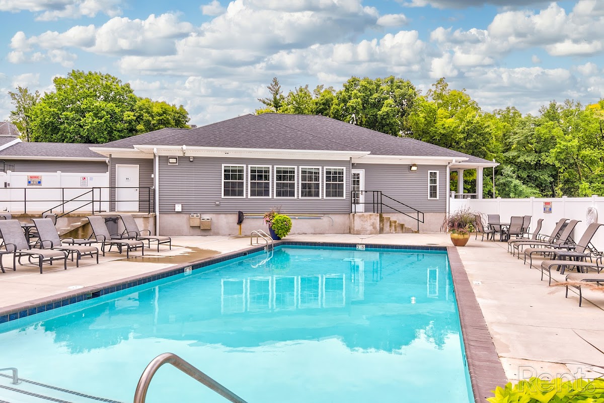 Grandview Apartment Homes apartments in Peoria IL