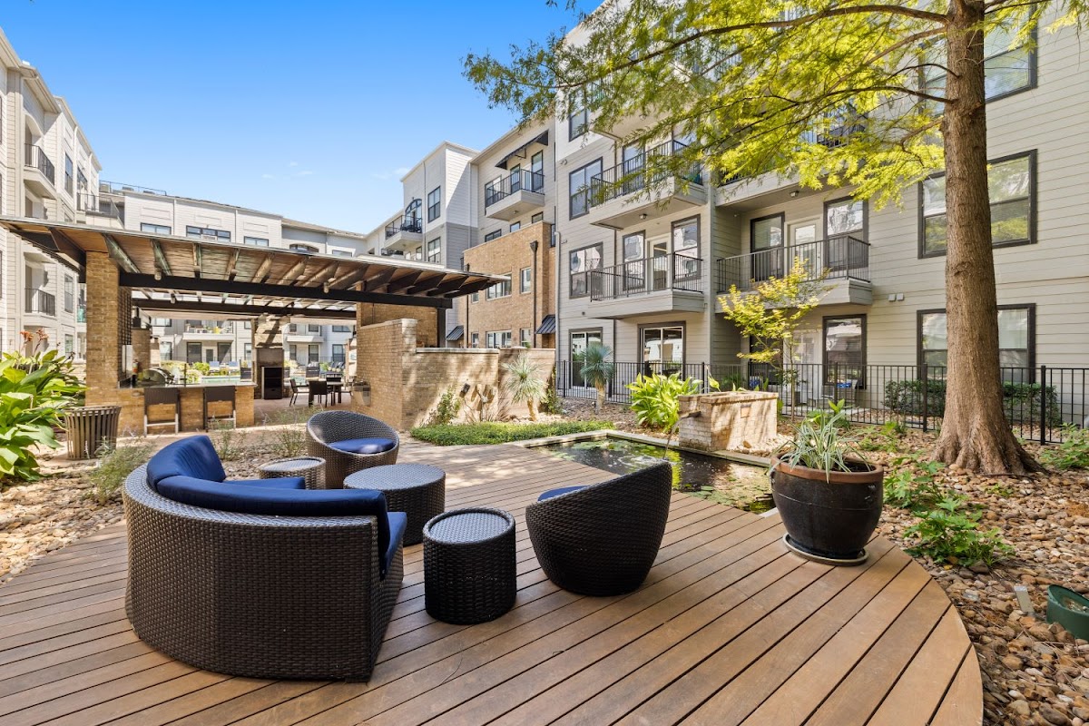 Debut SoCo apartments in Austin TX