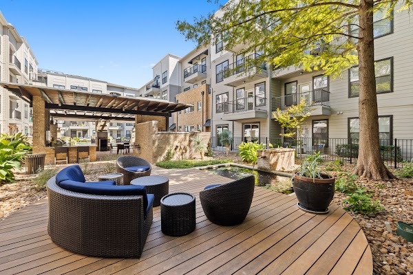 Debut SoCo apartments in Austin TX