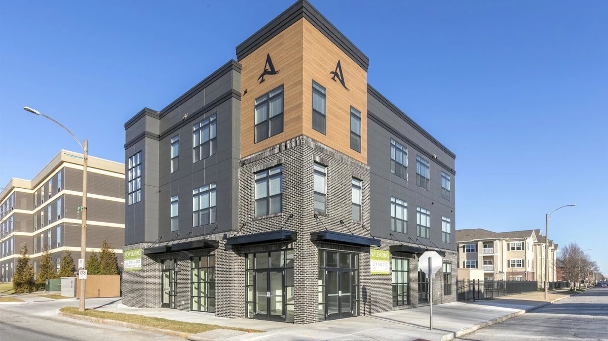 Aventura at Forest Park apartments in ST Louis MO