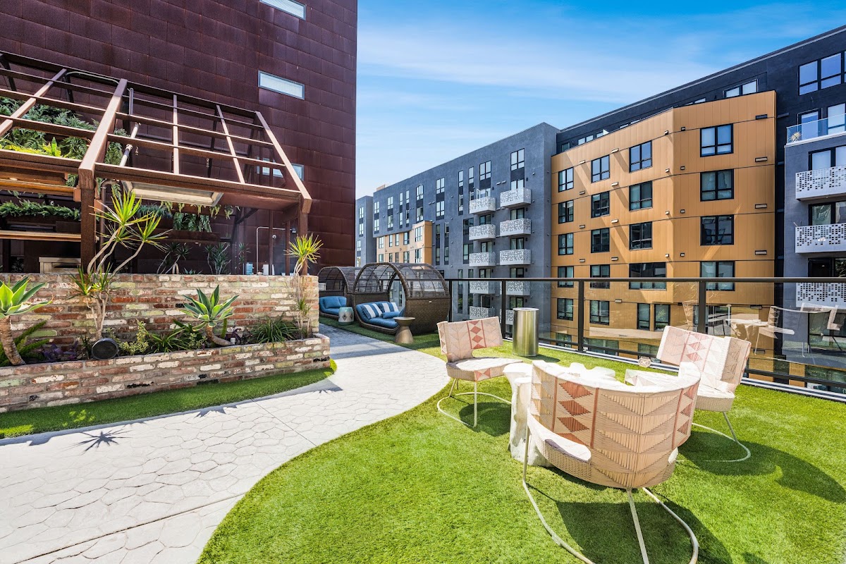 The Artisan apartments in San Diego, CA