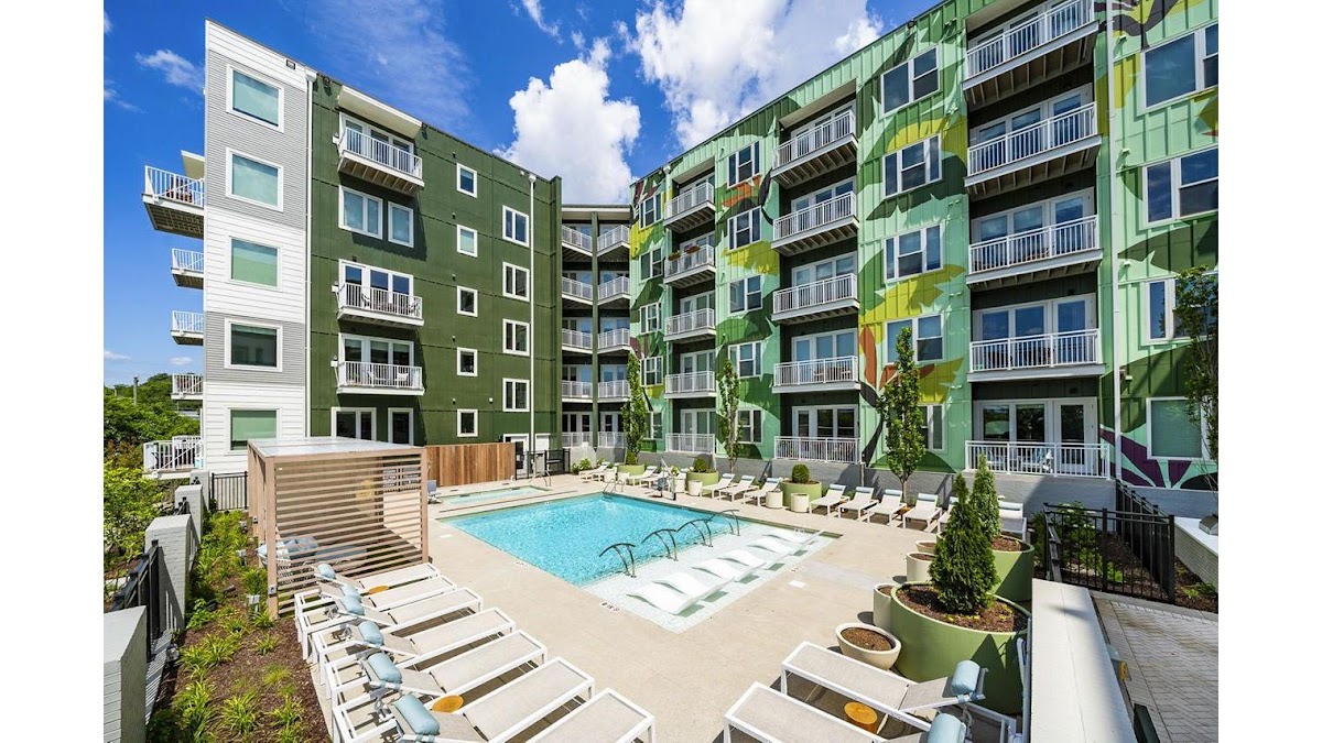 Queens Wedgewood Houston apartments in Nashville TN