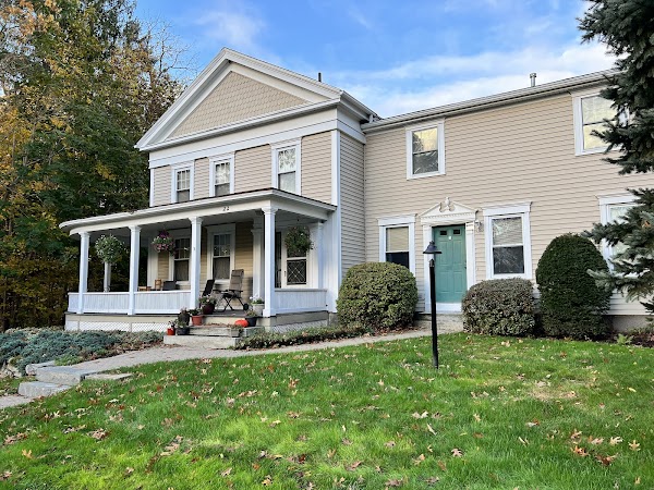 Spruce Ridge apartments in Agawam, MA