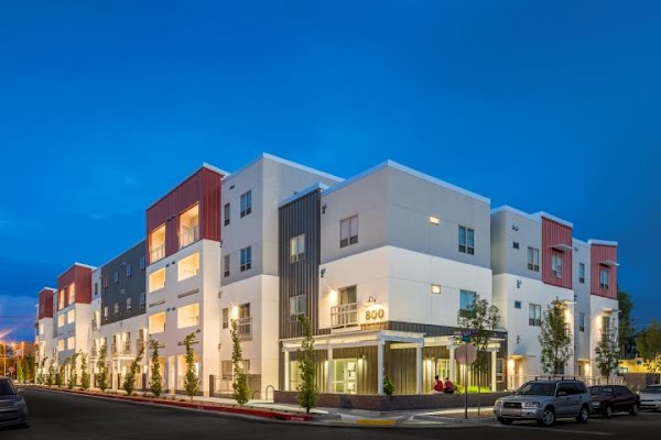 Sterling Downtown apartments in Albuquerque, NM